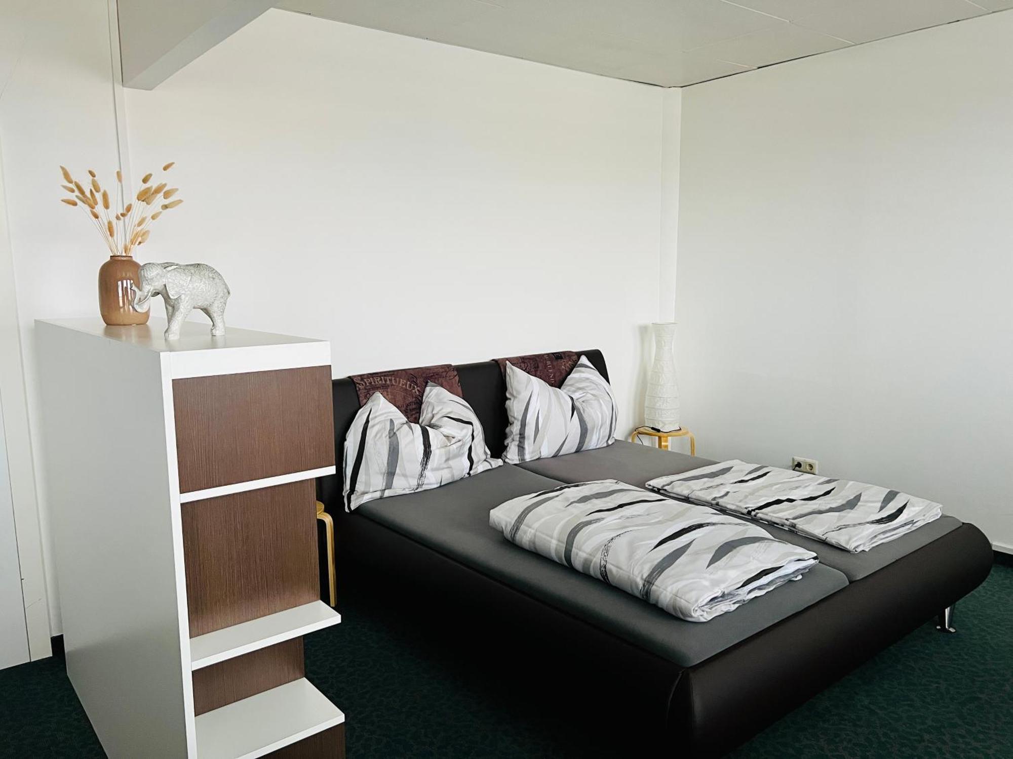 Kobra Room Fuer 4 Personen Spielberg Bei Knittelfeld Exterior photo